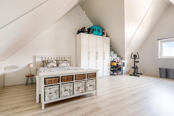 Medium property photo - Jean Perrinstraat 15, 1341 DG Almere